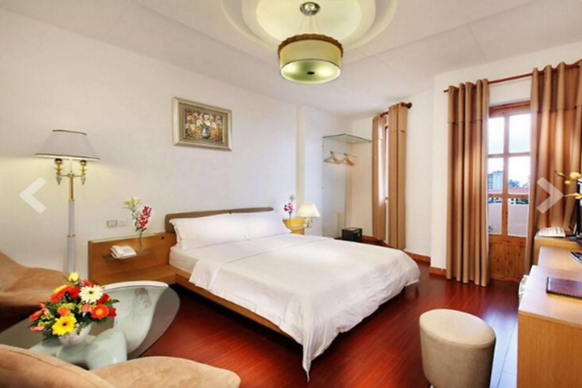 Ben Thanh Market - Hotel Premium Ho Chi Minh City Exterior photo